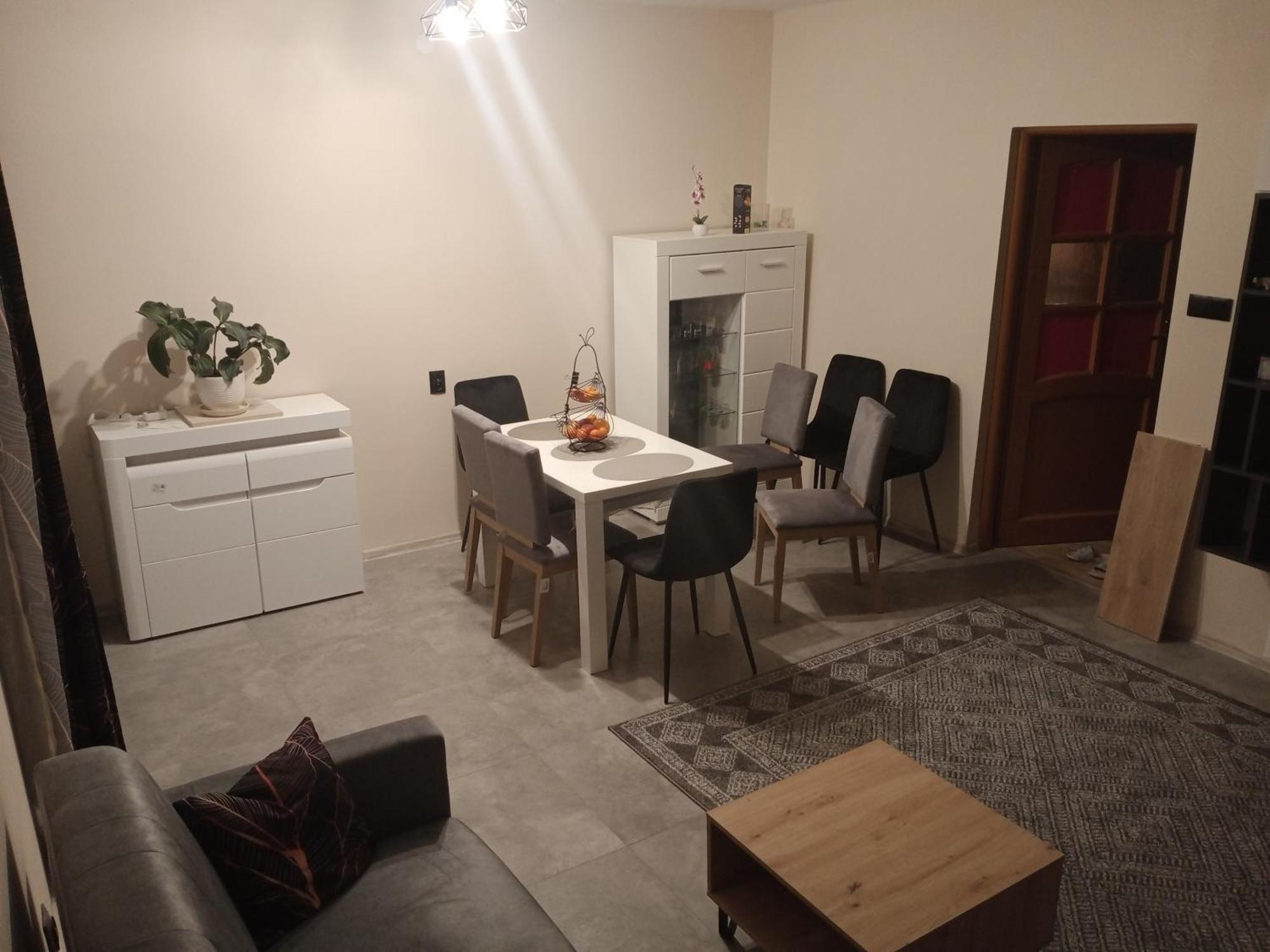 Uroczy Apartament Krasków Eksteriør bilde
